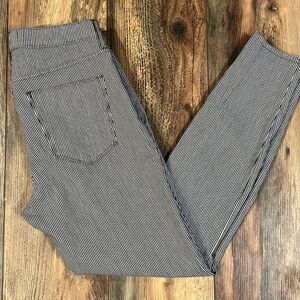 GAP striped skinny ankle jeans size 30